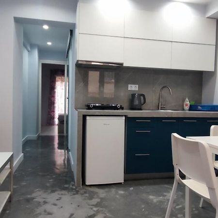 New Apartment With A Separate Entrance Near The Subway. Ateny Zewnętrze zdjęcie