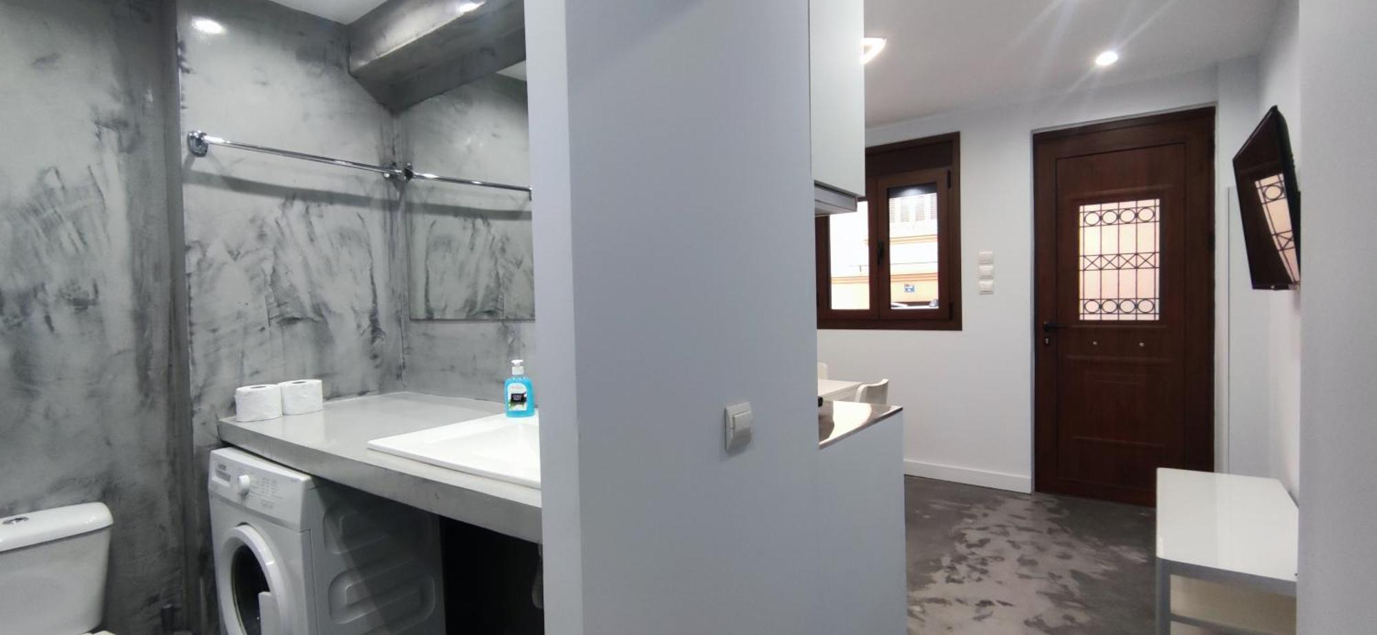 New Apartment With A Separate Entrance Near The Subway. Ateny Zewnętrze zdjęcie